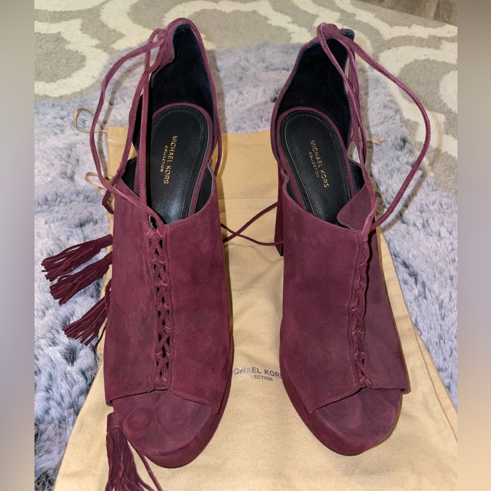 Michael Kors Collection Shoe - Picture 1 of 5